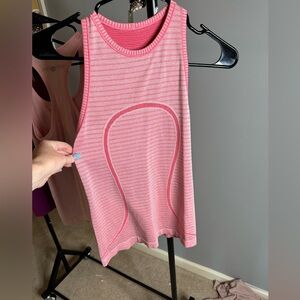 130. Lululemon swiftly tech tank.